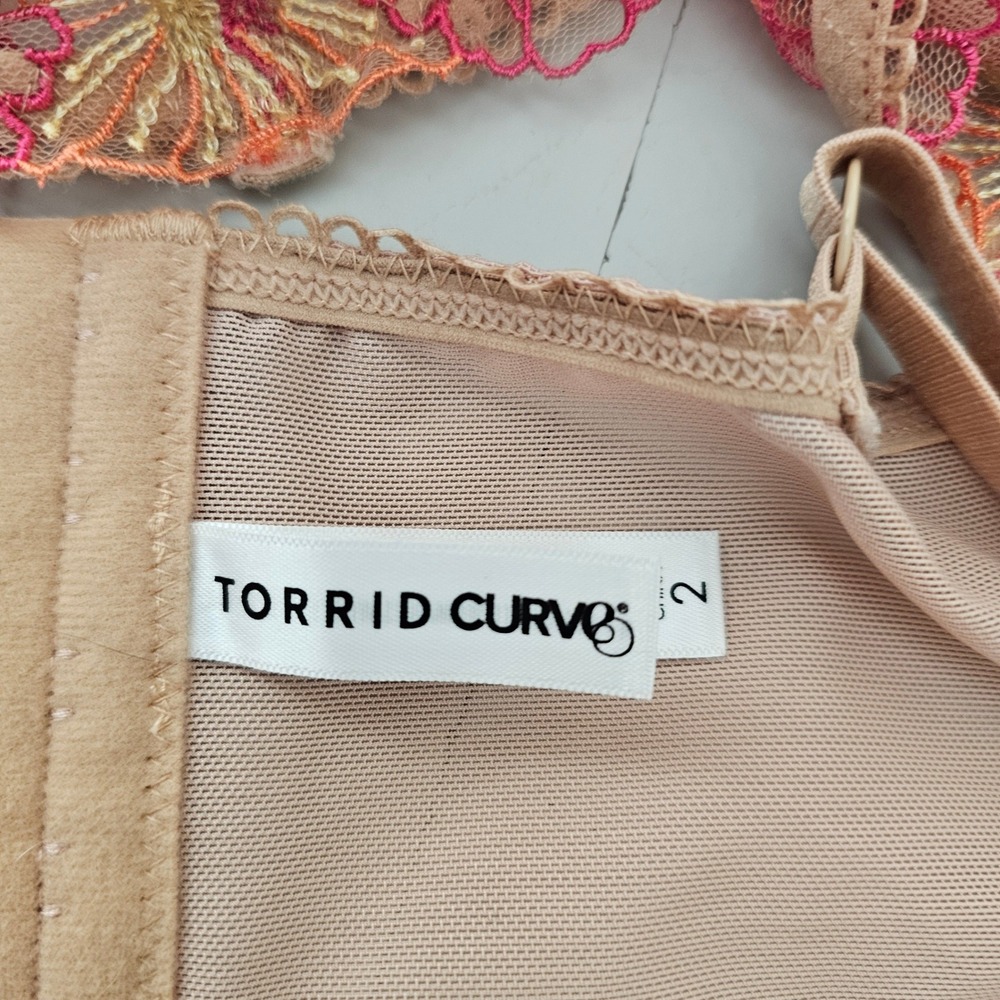 Torrid Curve Lace Embroidered Balconette Bra Pink Underwire 2X Dainty Coquette - Picture 4 of 6